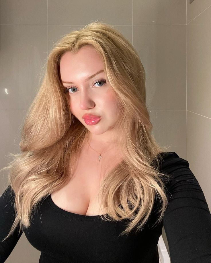 Viral SMP Terbaru 2025 Indonesia Bibirmu Terlalu Menarik Daya