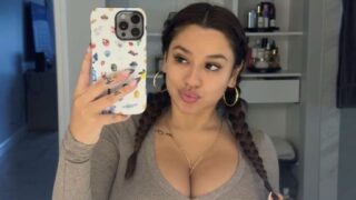 Lagi Viral Nafa Urbach One For All New Global Official video trending hari ini - GindirViral